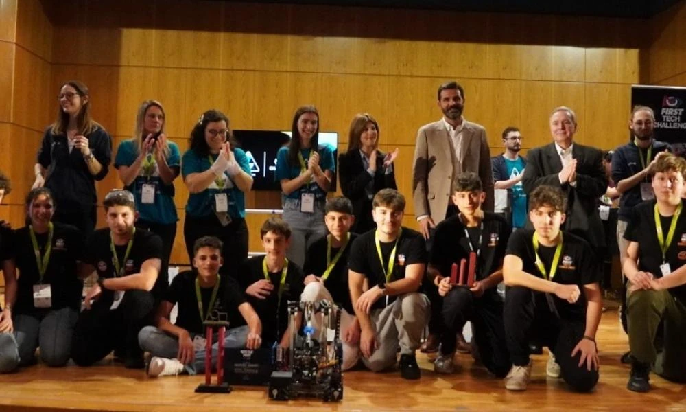 Όταν η Ελλάδα καινοτομεί! Η ομάδα Robotica.gr από την Πάτρα κατακτά την κορυφή στο FIRST Tech Challenge Greece 2025!